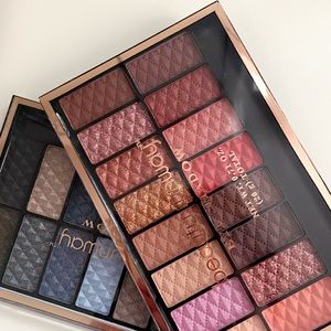 Makeup Two Eye Shadow Pallets